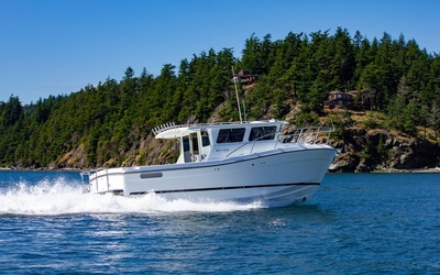 Ocean Sport 33’ Roamer