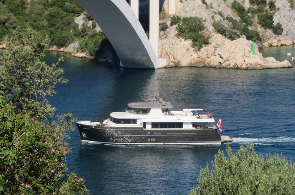 Van der Valk Seawolf