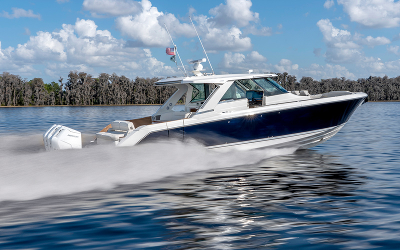 Tiara 48 LS