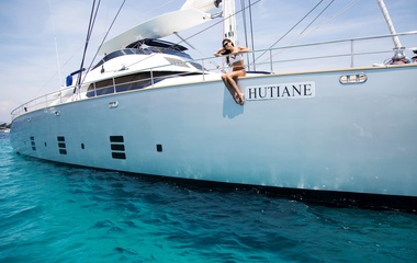 Custom Huitane