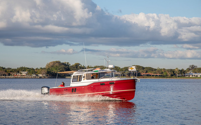 Ranger Tugs R-27