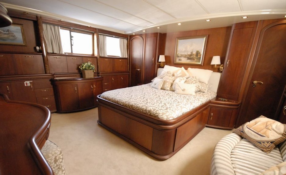 Dragos Yachts Amadeus