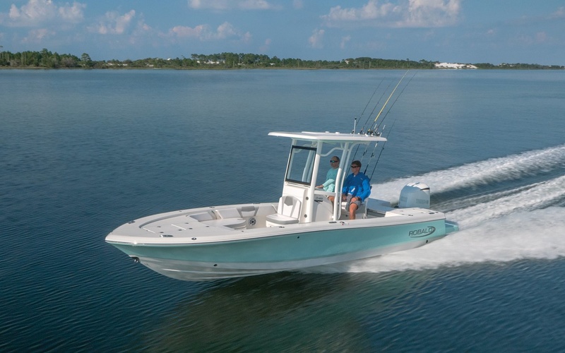 Robalo 246 Cayman