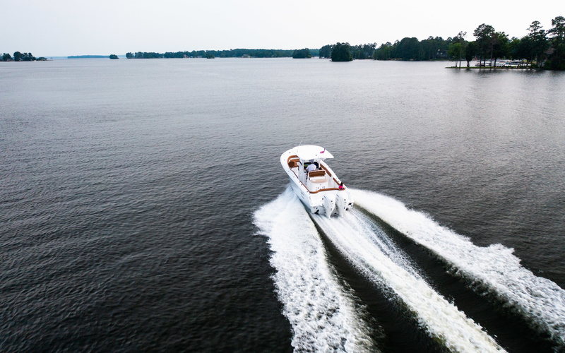 Sea Hunt Ultra 305 SE​​