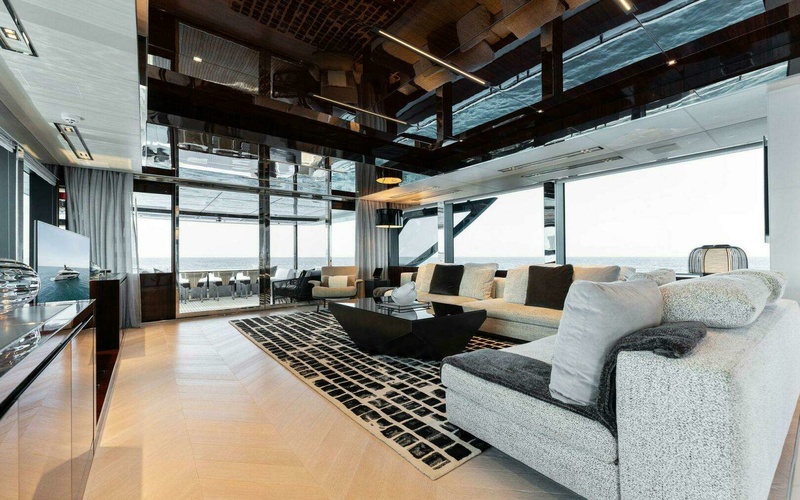 Quicksilver Activ 605 Sundeck