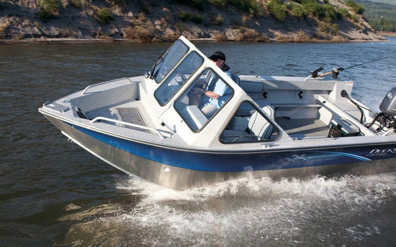 Duckworth 16 Advantage Outboard