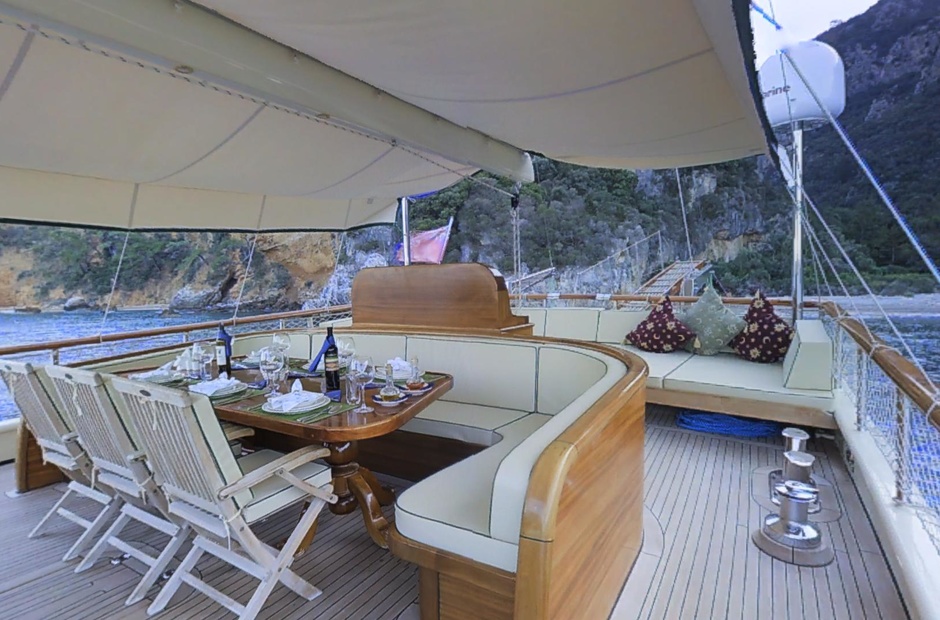 Custom Boats Bel Air