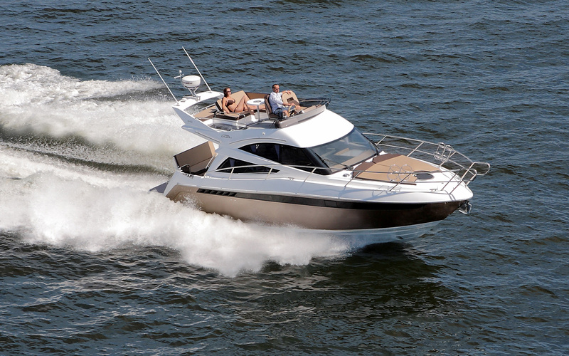 Galeon 340 Fly