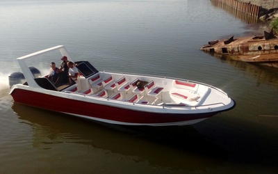 Akua Boat Касатка PRO 900