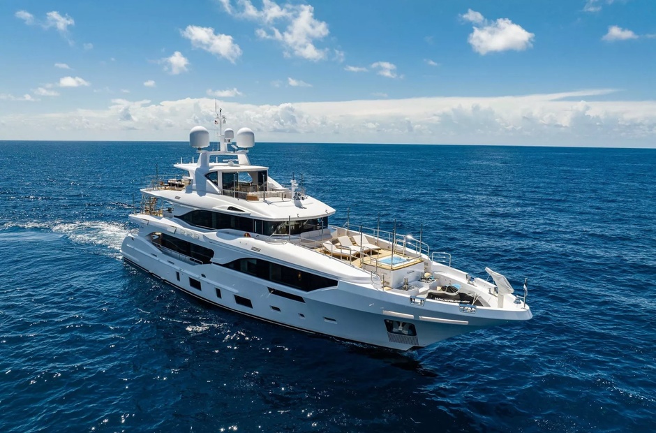 Benetti Eurus