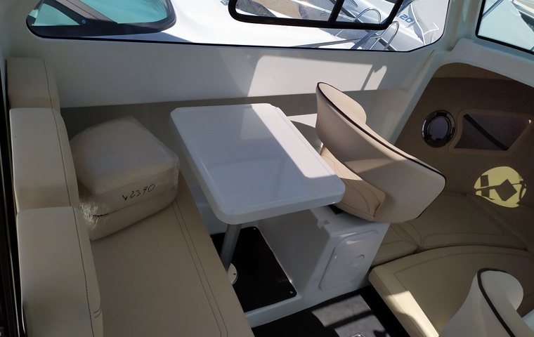 Velvette Cabin 23 Active Sedan (2019)