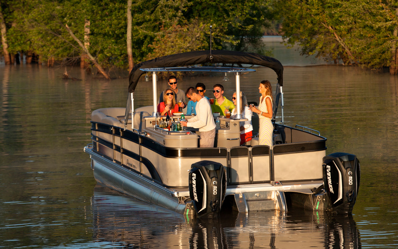 Premier Pontoons Grand Entertainer