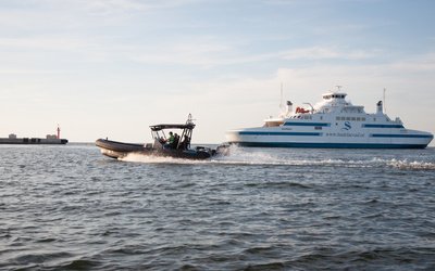 ALUNAUT A8 RIB