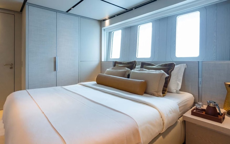 Privateer Elegance 46
