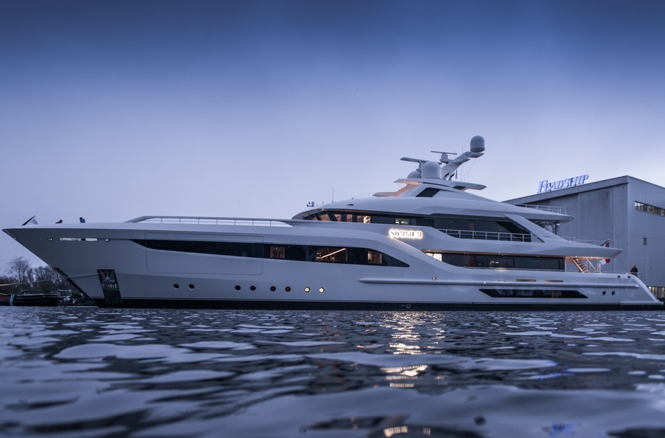 Feadship Somnium