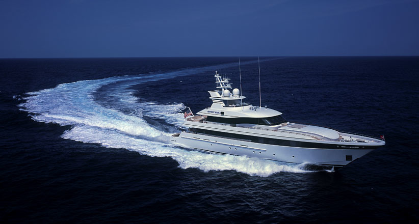 Feadship Sea Racer