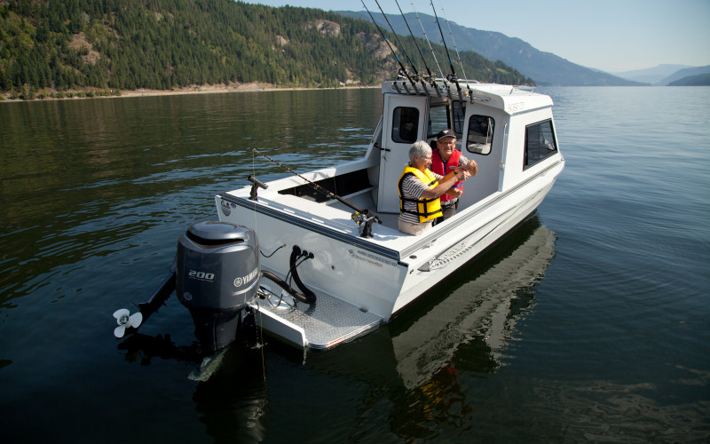 KingFisher 2425 Escape HT
