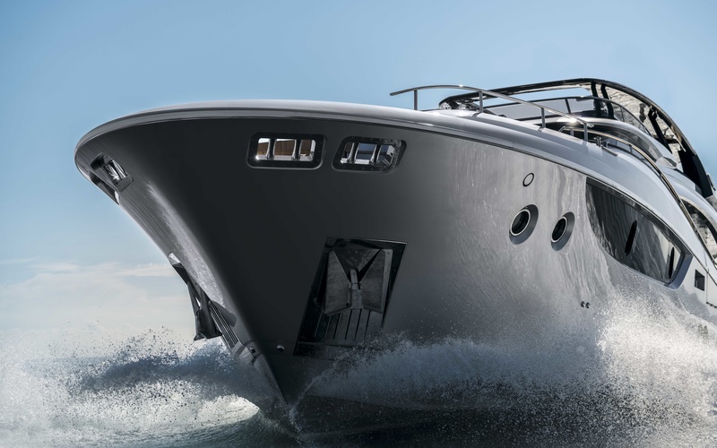 Monte Carlo Yachts 105