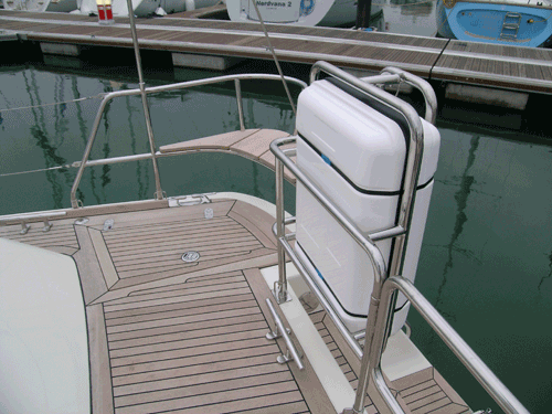 Saturn yachts 47