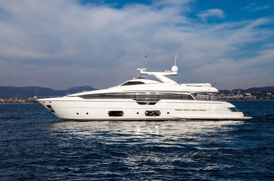 Ferretti JAG'B