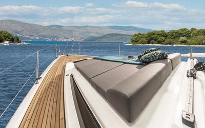 Bavaria C42