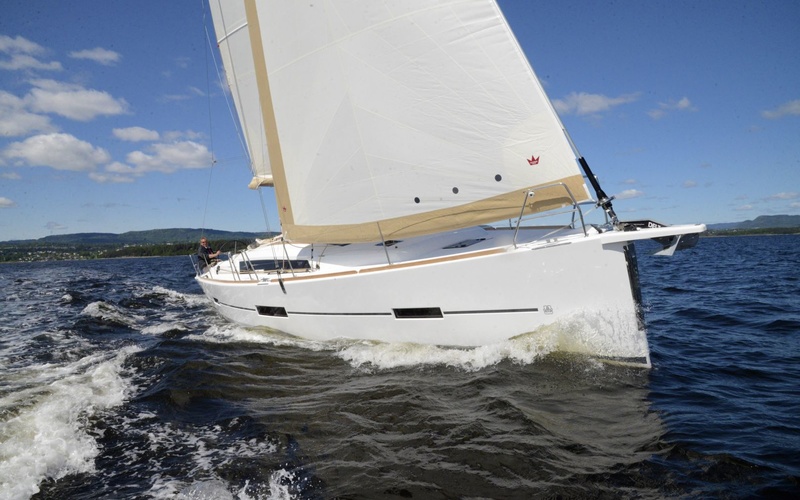Dufour 412