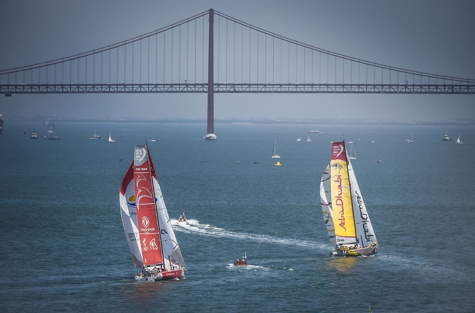 Портовая гонка Volvo Ocean Race в Лиссабоне: страсти накаляются