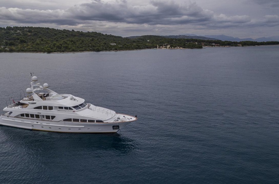 Benetti Hoshi