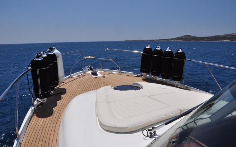 Rockharbour 42 Sedan