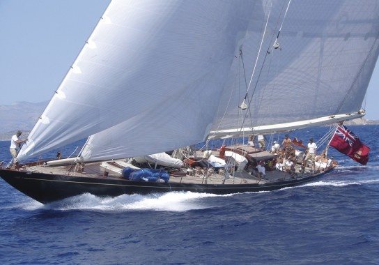 Camper & Nicholsons  Shamrock V