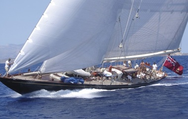 Camper & Nicholsons  Shamrock V