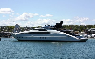 Palmer Johnson 150 SportYacht