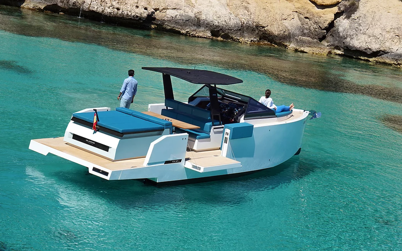 De Antonio D34 Cruiser