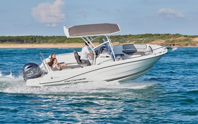 Jeanneau Cap Camarat 6.5 CC Serie 3