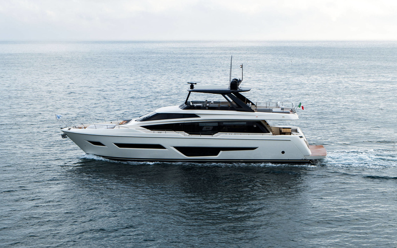 Ferretti 780