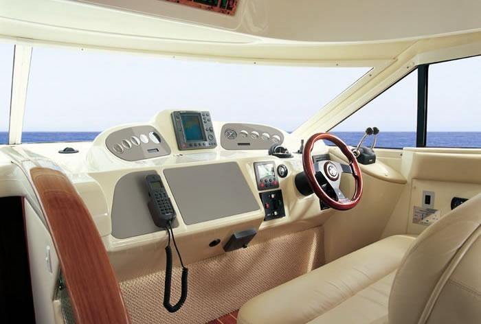 Sealine F37
