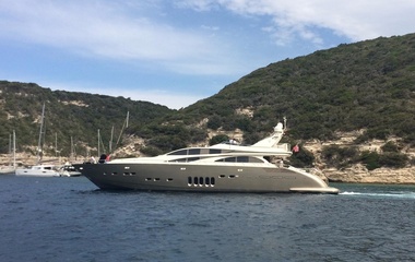 Leopard Love Boat