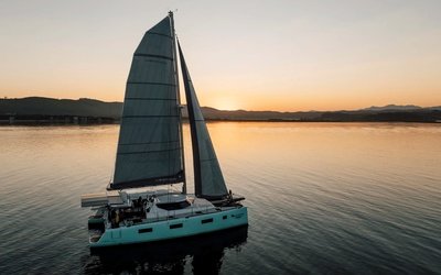 Vision 444 ES