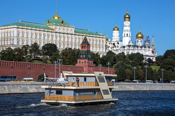 На 10 процентов лодка, на 90 процентов дом