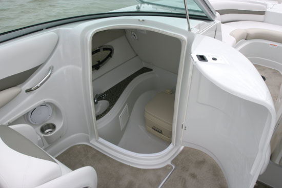 Crownline 252 EX