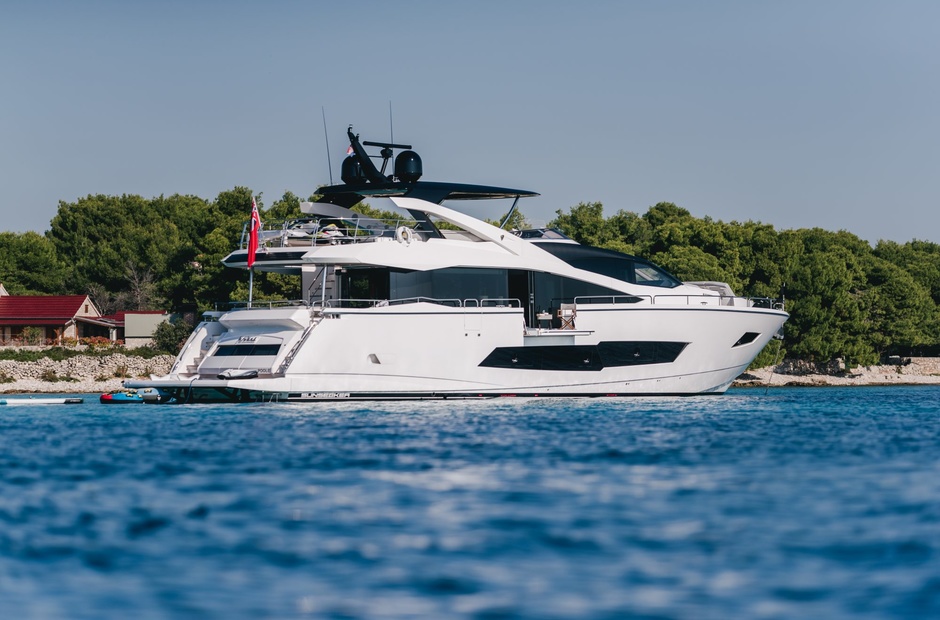 Sunseeker Mowana