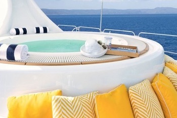 Yacht for Austin Powers