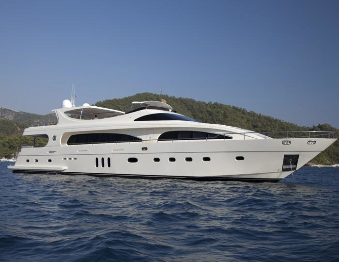 Mengi-Yay Yachts Joan's Beach