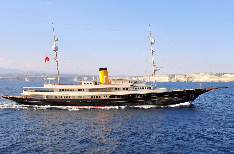 Corsair Yachts Nero