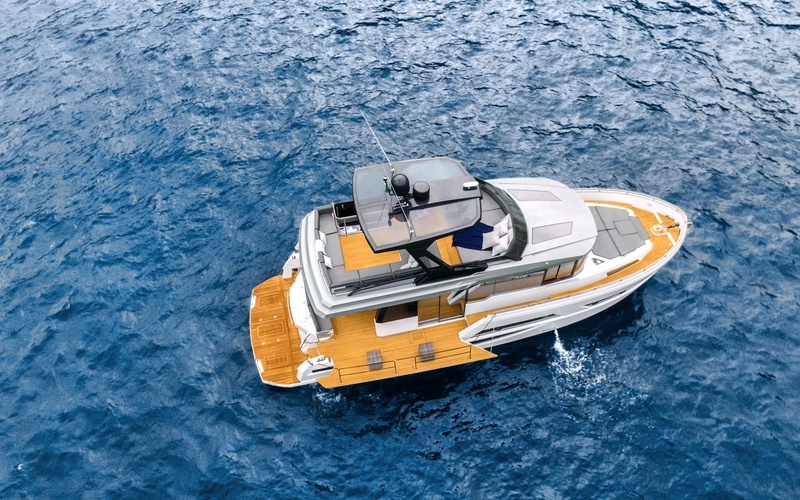 Okean 50´FLY
