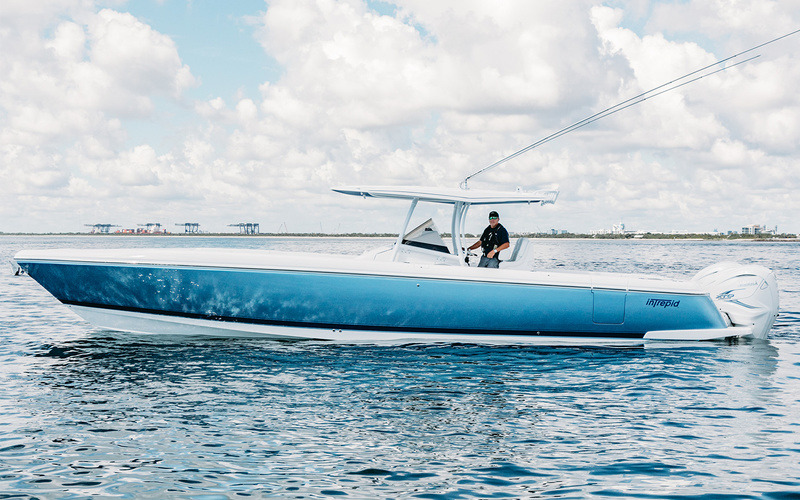 Intrepid  407 Nomad FE