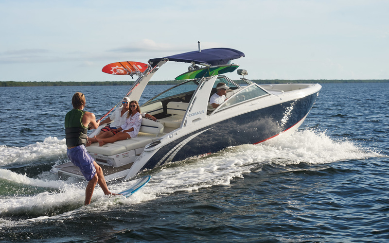Cobalt R7 Surf