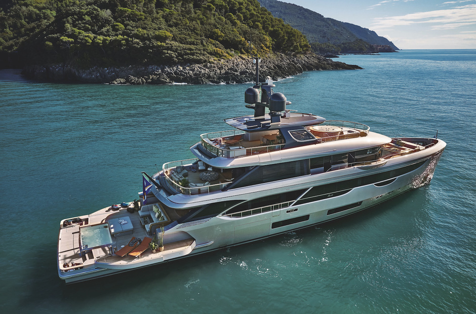 Benetti Debra One