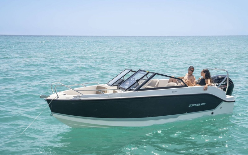 Quicksilver Activ 555 Bowrider
