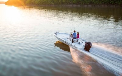Crestliner 2000 Bay